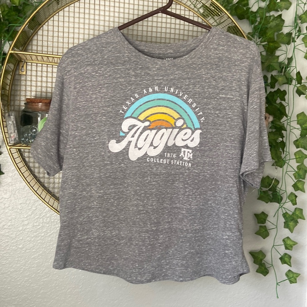 A&M “Aggies” Woman’s crop top grey shirt. Size Large. BBC